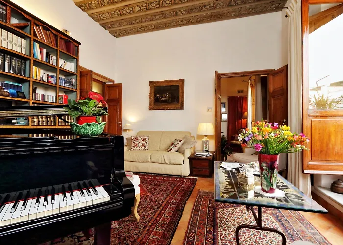 Treasurerome Daphne Terrace * Rome